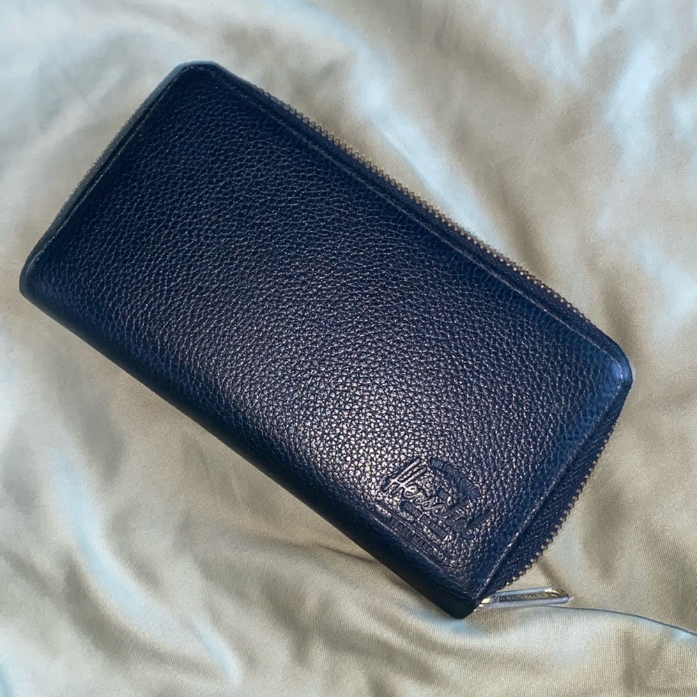 Black Leather Zip Wallet